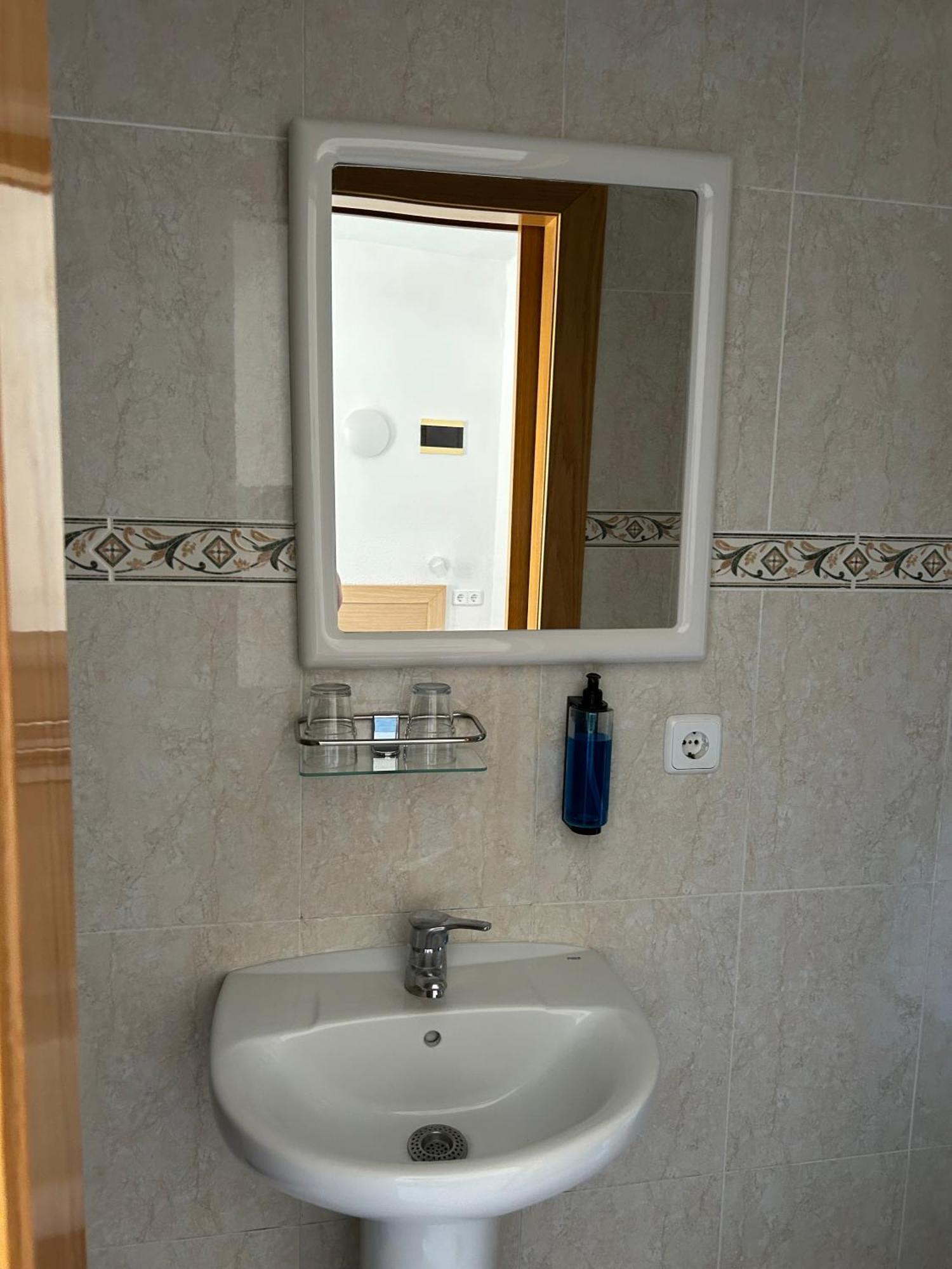 Hostal San Telmo - Adults Only Cala Major  Номер фото